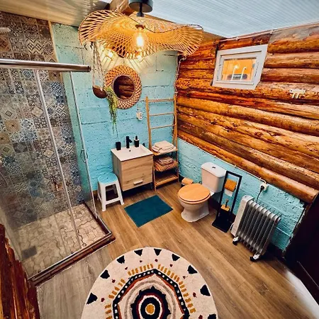 Homestay Astrovan - The Ultimate Van Escape Sete Cidades